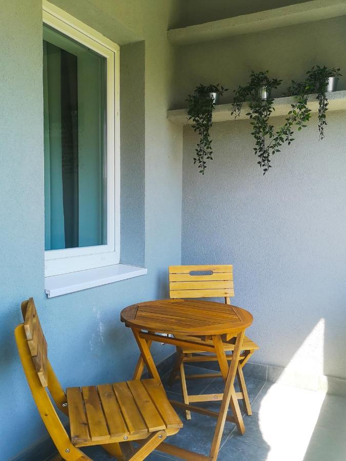 Amzei Studios & Suites Bukares Bagian luar foto