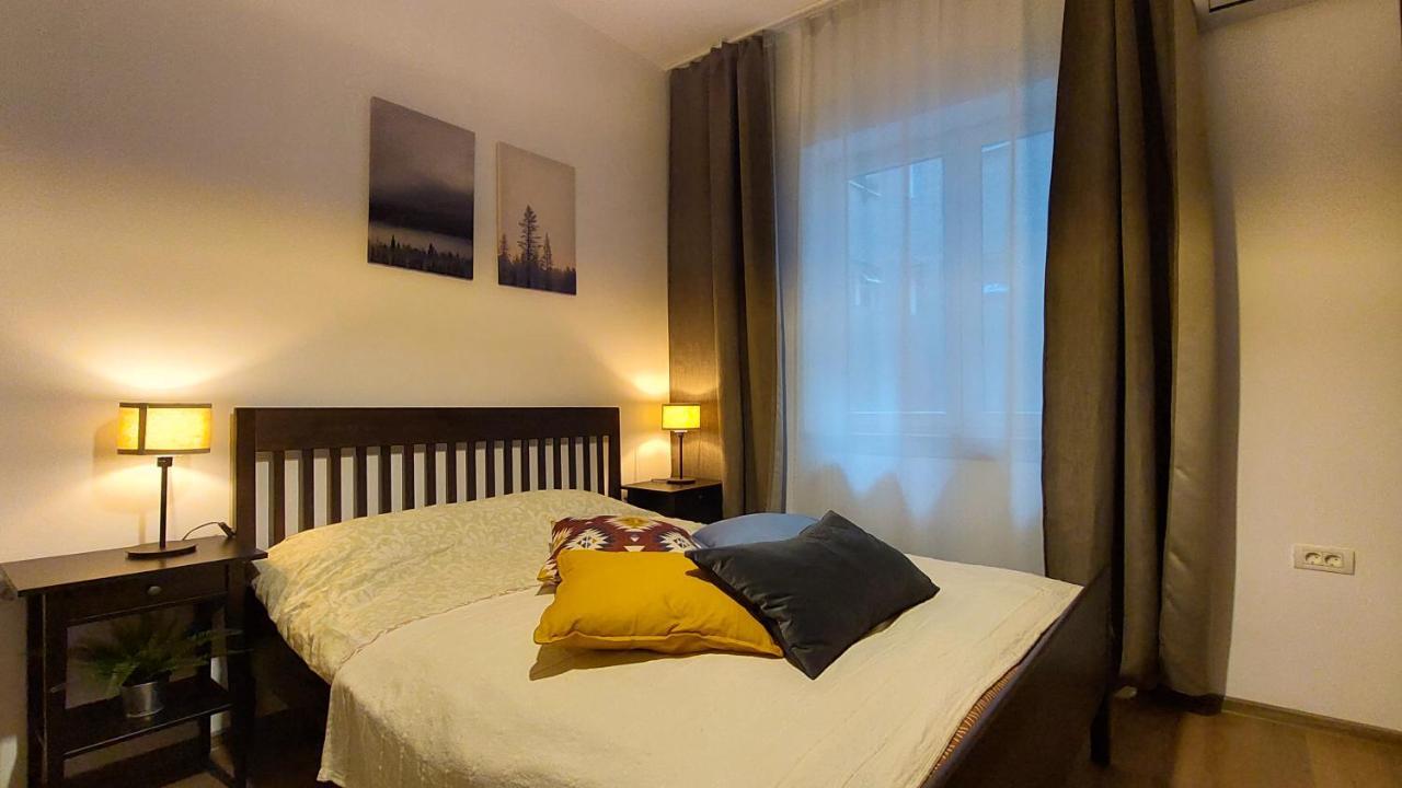 Amzei Studios & Suites Bukares Bagian luar foto