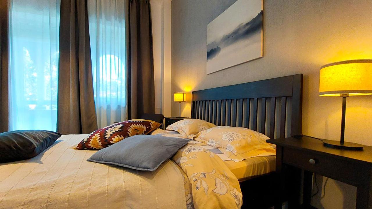 Amzei Studios & Suites Bukares Bagian luar foto