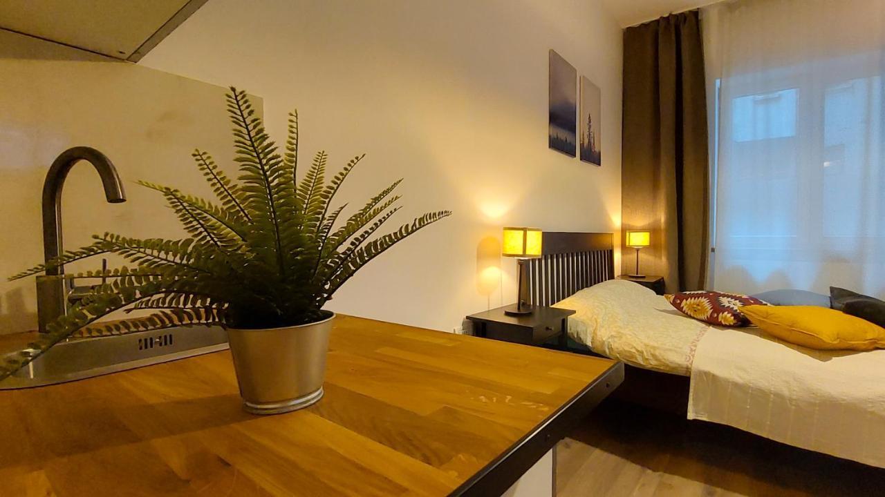 Amzei Studios & Suites Bukares Bagian luar foto