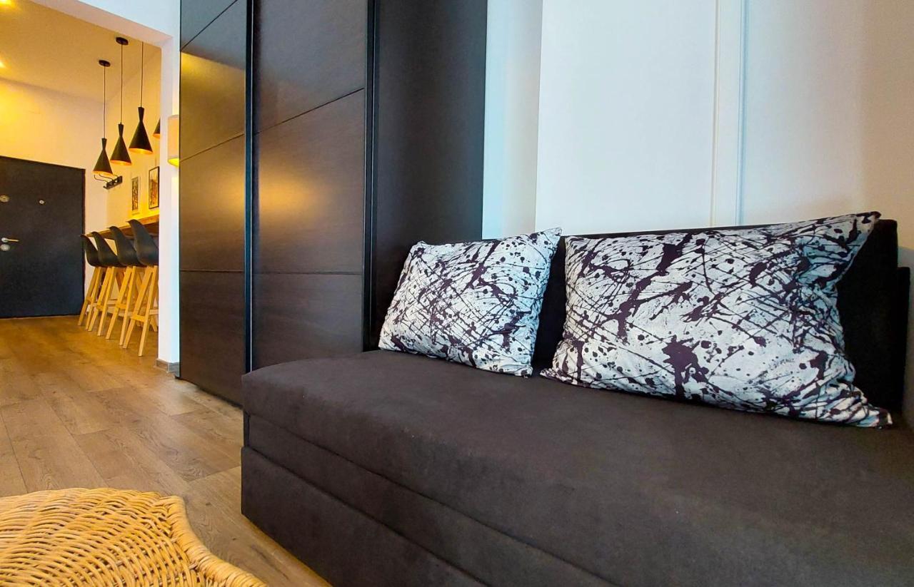 Amzei Studios & Suites Bukares Bagian luar foto